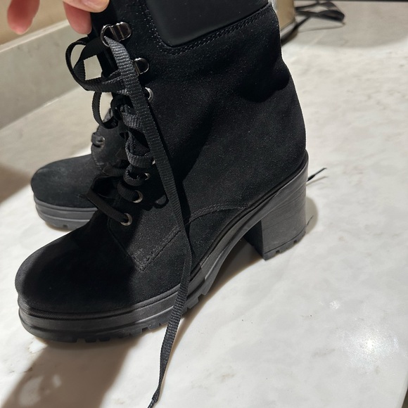 Brand new La Canadienne Boots - Picture 9 of 9